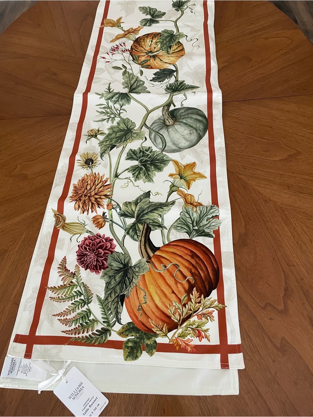 NWT Williams Sonoma Harvest Pumpkin Patch Table Runner 16" x 108" Fall Print
